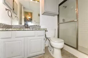 1311 Antoine Dr, Houston, TX 77055 - Photo 7