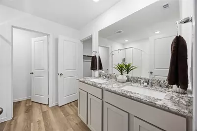 5208 Greengrass Willow Way, Houston, TX 77048 - Photo 21