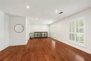 3030 Manila Ln, Houston, TX 77043 - Photo 17
