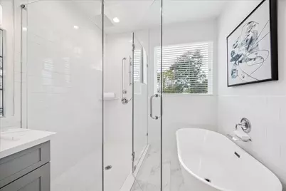 1826 W Tidwell Road, Houston, TX 77091 - Photo 29