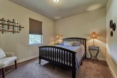 18 Shire Glen Place, The Woodlands, TX 77354 - Photo 31