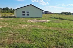 705 Rd 5812, Cleveland, TX 77327 - Photo 23