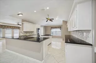 306 Champions Colony III, Houston, TX 77069 - Photo 11