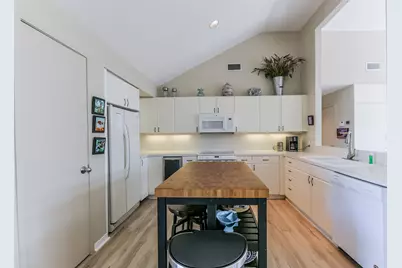 18418 E De Vaca Lane, Galveston, TX 77554 - Photo 19