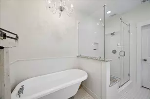 4424 Country Club Dr, Dickinson, TX 77539 - Photo 17