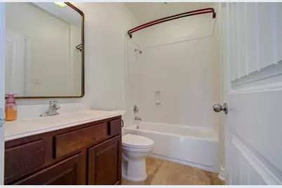 14018 Hawthorne Circle, Mont Belvieu, TX 77523 - Photo 25