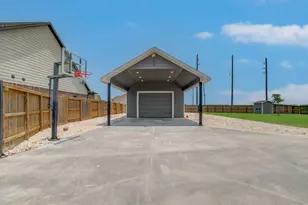14018 Hawthorne Cir, Mont Belvieu, TX 77523 - Photo 41