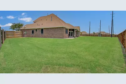 14018 Hawthorne Circle, Mont Belvieu, TX 77523 - Photo 35