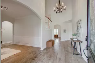 14018 Hawthorne Cir, Mont Belvieu, TX 77523 - Photo 3