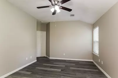 19114 Timber Way Drive, Humble, TX 77346 - Photo 9