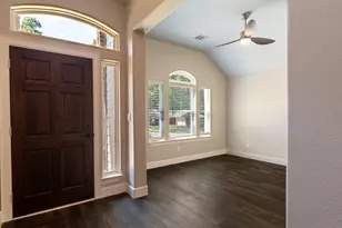 1458 River Oaks Dr, Huntsville, TX 77340 - Photo 13