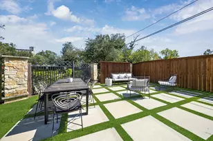 6609 Basal Woods Way, Houston, TX 77055 - Photo 31