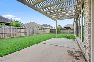 2701 Green Mountain Dr, Pearland, TX 77584 - Photo 33