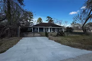 4709 34th St, Dickinson, TX 77539 - Photo 1