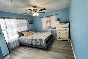 4709 34th St, Dickinson, TX 77539 - Photo 13