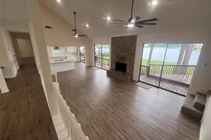 2018 Wickersham Dr, Huntsville, TX 77340 - Photo 5