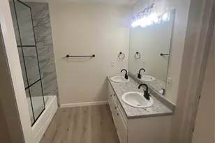 2018 Wickersham Dr, Huntsville, TX 77340 - Photo 33