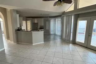 14024 Shoreline Dr, Willis, TX 77318 - Photo 9