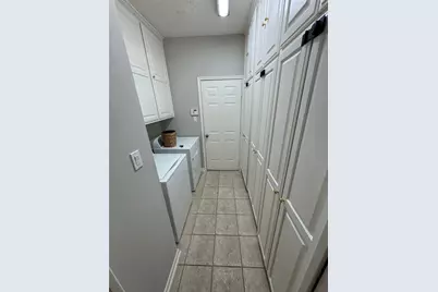 14024 Shoreline Drive, Willis, TX 77318 - Photo 15