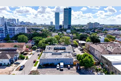 1419 Hawthorne #14, Houston, TX 77006 - Photo 19