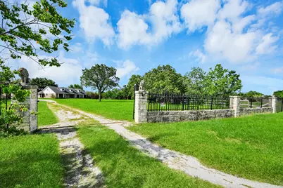 12746 Roy Road, Pearland, TX 77581 - Photo 1