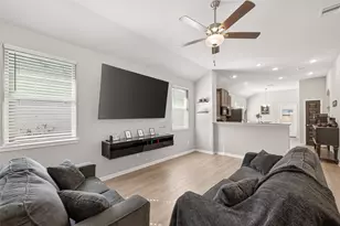 8014 Barret Travis Ct, Beasley, TX 77417 - Photo 5