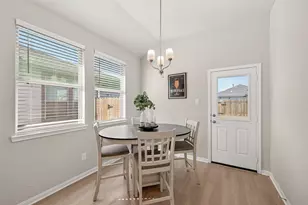 8014 Barret Travis Ct, Beasley, TX 77417 - Photo 13