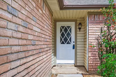 3111 E Heatherock Circle, Sugar Land, TX 77479 - Photo 5