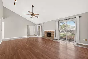 3111 E Heatherock Cir, Sugar Land, TX 77479 - Photo 9