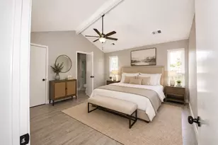 9811 Golden Sunshine Dr, Houston, TX 77064 - Photo 5