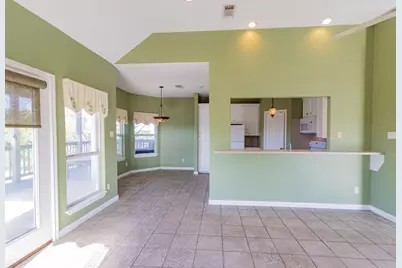 1003 Commodore Drive, Galveston, TX 77554 - Photo 9