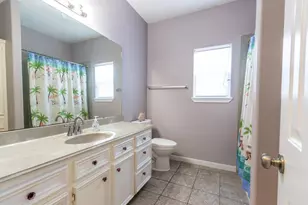 1003 Commodore Dr, Galveston, TX 77554 - Photo 23