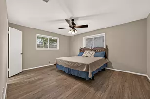 2002 Crestwood Dr, Richmond, TX 77469 - Photo 27