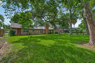 2002 Crestwood Drive, Richmond, TX 77469 - Photo 41