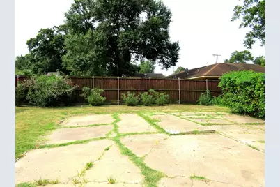1601 W Main Street, Brenham, TX 77833 - Photo 19