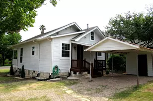 1601 W Main St, Brenham, TX 77833 - Photo 3