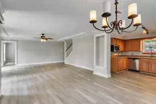 612 Orangewood Dr, Conroe, TX 77302 - Photo 7