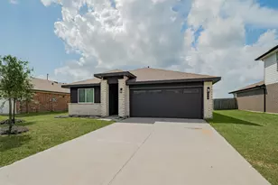 14519 Sweetwater Dr, Baytown, TX 77523 - Photo 3