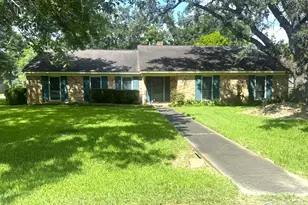 803 Merry Ln, Wharton, TX 77488 - Photo 1