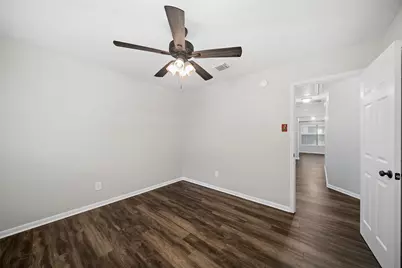 58 N Delta Mill Cir Circle, The Woodlands, TX 77385 - Photo 21