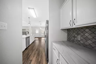 58 N Delta Mill Cir Circle, The Woodlands, TX 77385 - Photo 13