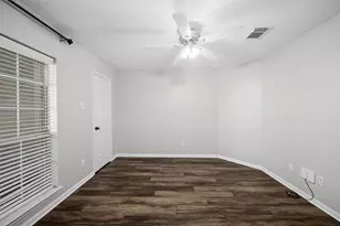 58 N Delta Mill Cir Circle, The Woodlands, TX 77385 - Photo 23