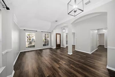 58 N Delta Mill Cir Circle, The Woodlands, TX 77385 - Photo 3