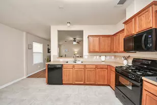 6314 Applewood Forest Dr, Katy, TX 77494 - Photo 11