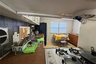 116 Avenue C, Brazoria, TX 77422 - Photo 5