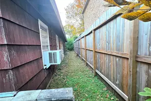 851 Jaquet Dr, Bellaire, TX 77401 - Photo 13