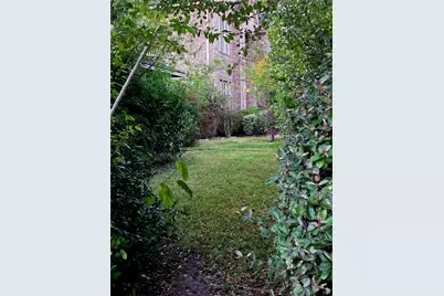 851 Jaquet Drive, Bellaire, TX 77401 - Photo 27