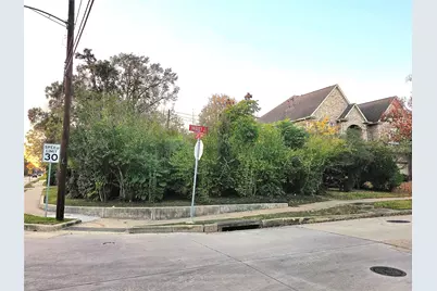 851 Jaquet Drive, Bellaire, TX 77401 - Photo 3