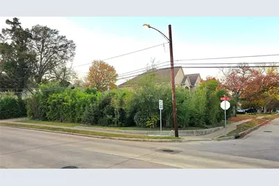 851 Jaquet Drive, Bellaire, TX 77401 - Photo 7