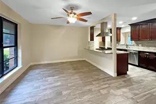 12107 Pompton Dr, Houston, TX 77089 - Photo 7